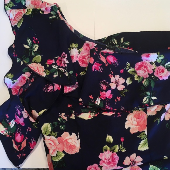 Navy Floral Cold Shoulder Dress - Picture 3 of 6
